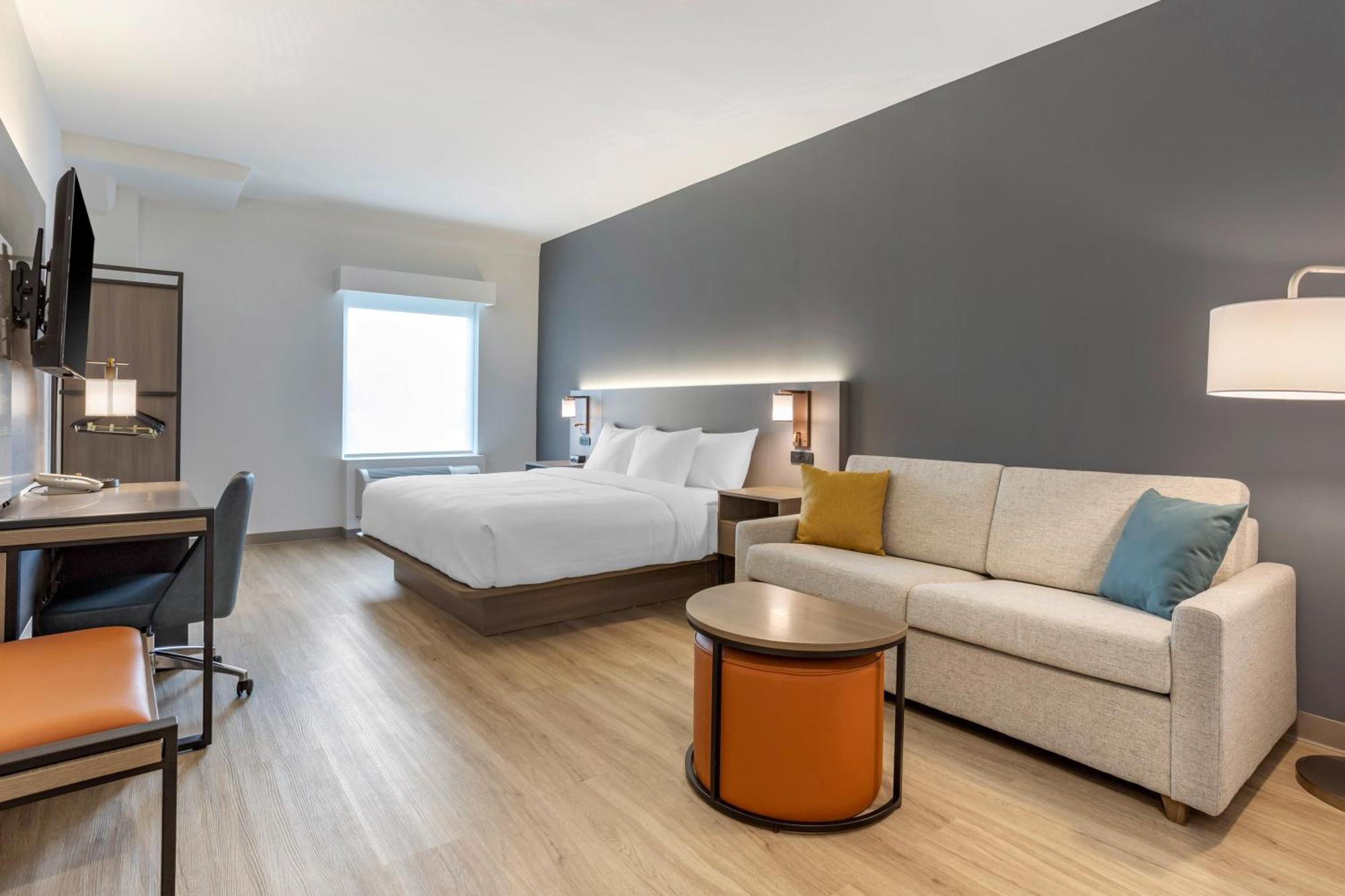 Comfort Inn & Suites Newark Liberty International Airport Εξωτερικό φωτογραφία