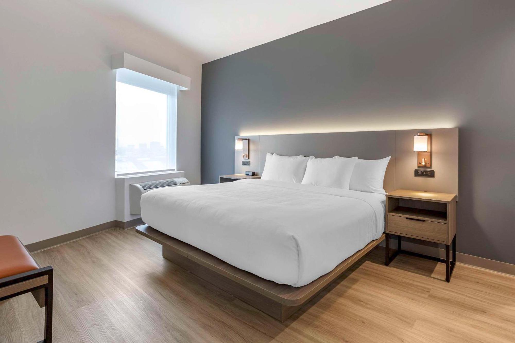 Comfort Inn & Suites Newark Liberty International Airport Εξωτερικό φωτογραφία