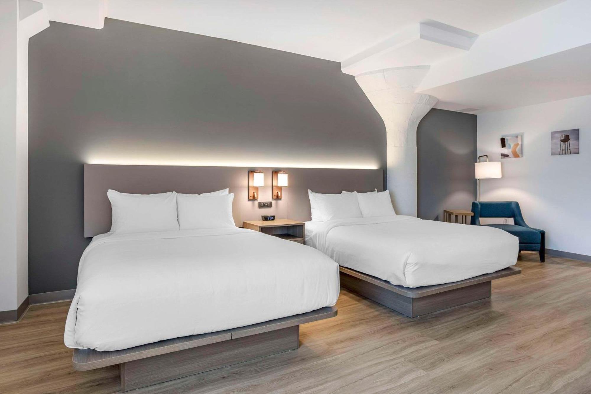 Comfort Inn & Suites Newark Liberty International Airport Εξωτερικό φωτογραφία