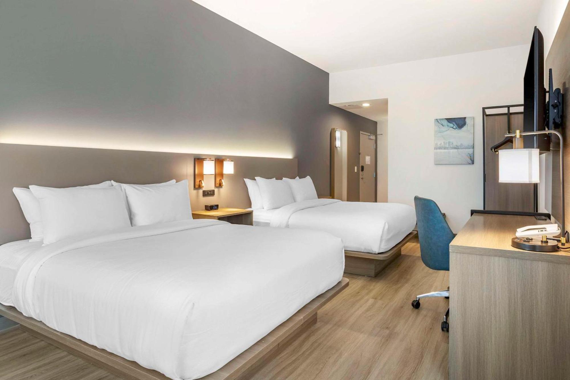 Comfort Inn & Suites Newark Liberty International Airport Εξωτερικό φωτογραφία